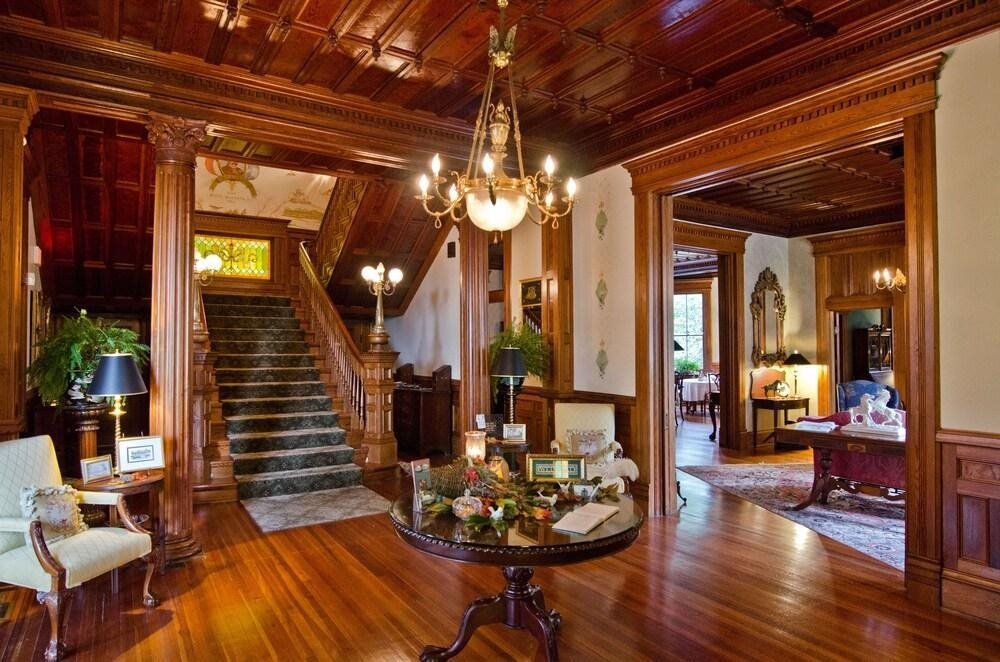 Rosemary Inn Bed & Breakfast