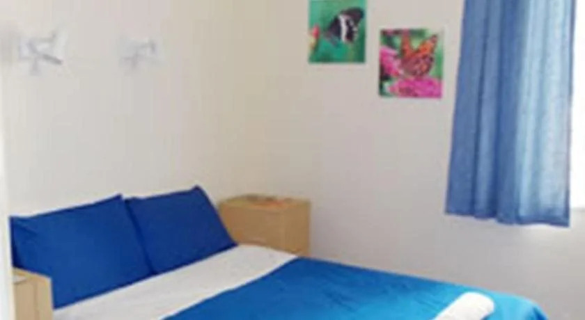 Franschhoek Travellers Lodge & Group Accommodation