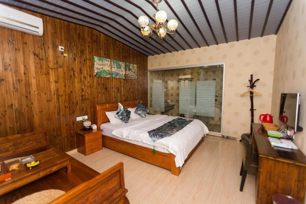 Yiyun South Lake Gallery Boutique Hotel