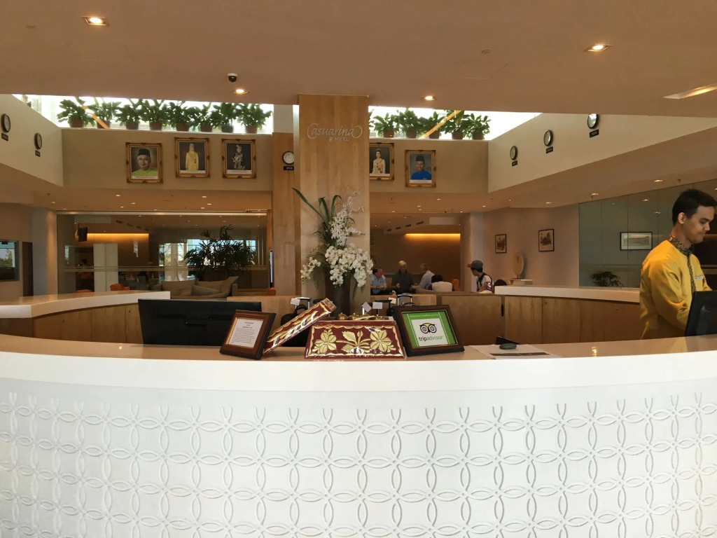 Hotel Casuarina Meru