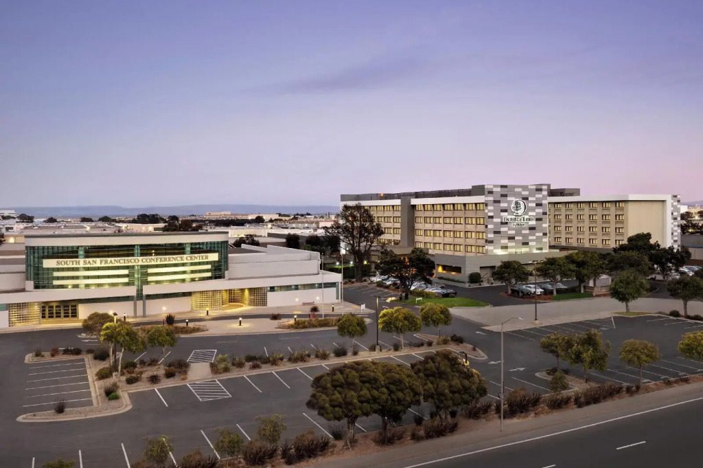 DoubleTree by Hilton San Francisco South Airport Blvd