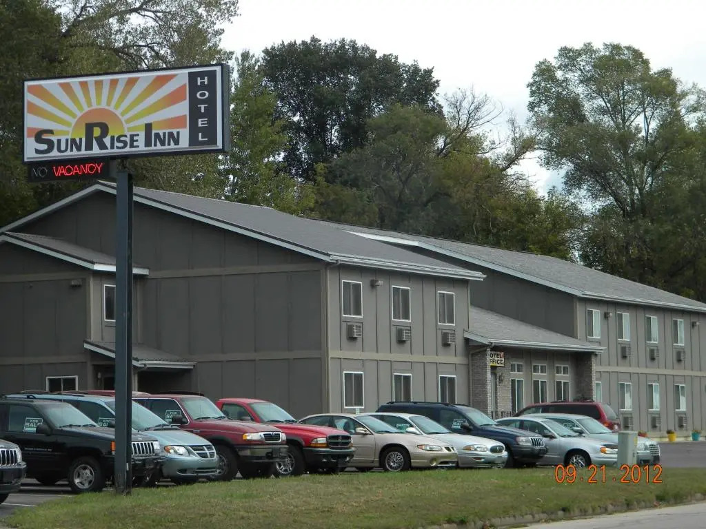 SunRise Inn Hotel