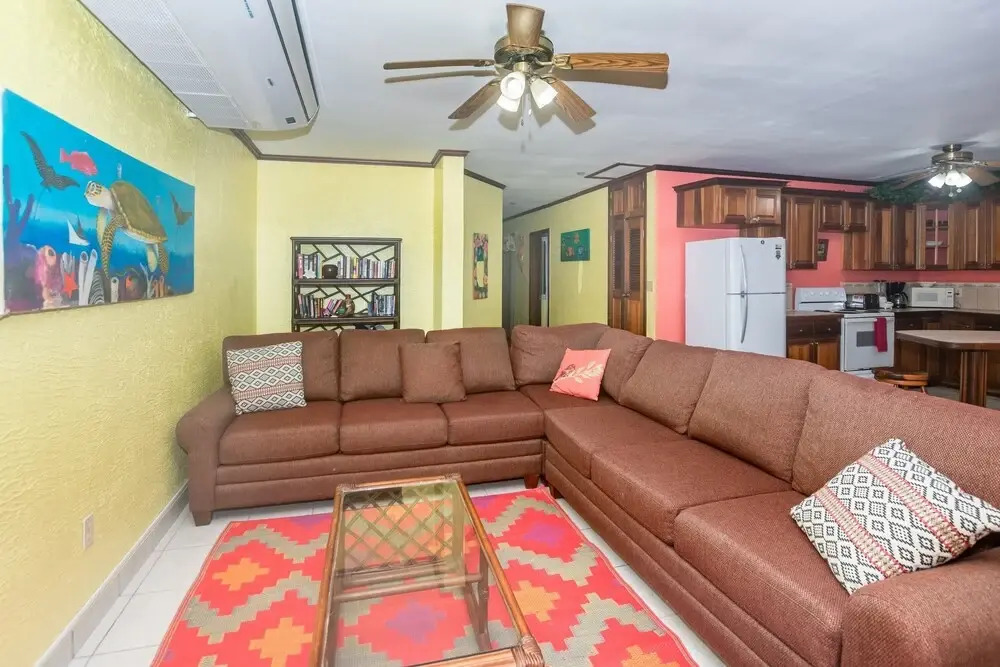 Casa Tortuga Buceadora 2 Bedroom Condo by Redawning
