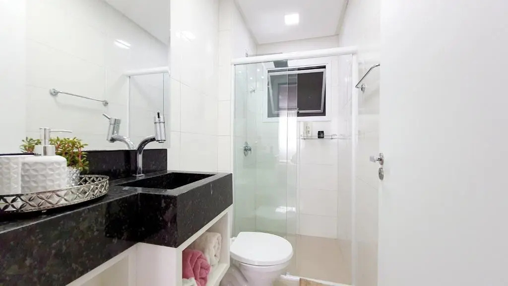 Residencial Renata - Apartamento na Praia de Palmas - 3 dormitórios a 300m da Praia