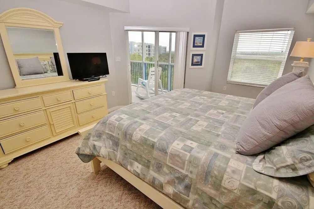 Oceanwalk 6-506 Apartment 2