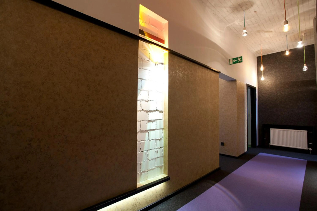 Hotel Cristall - Frankfurt City