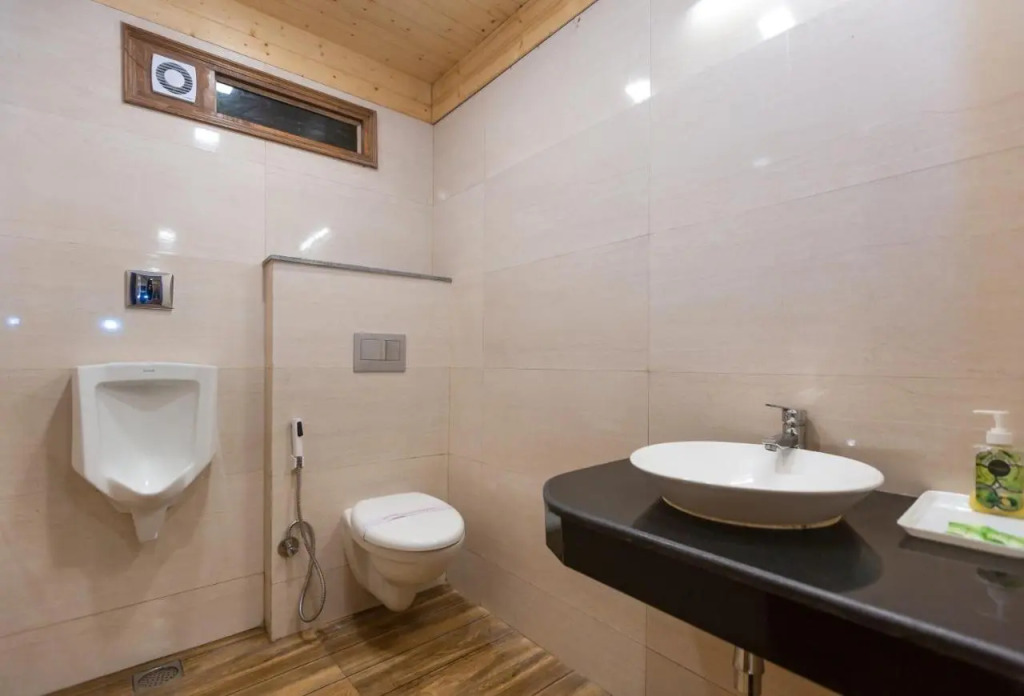 Hotel Wild Wood - 5 Minutes Walk to Mall Road