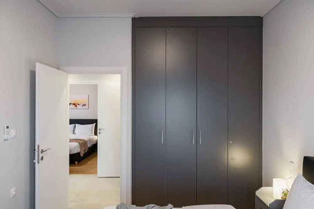 Spacious Seaside Flat at Alimos