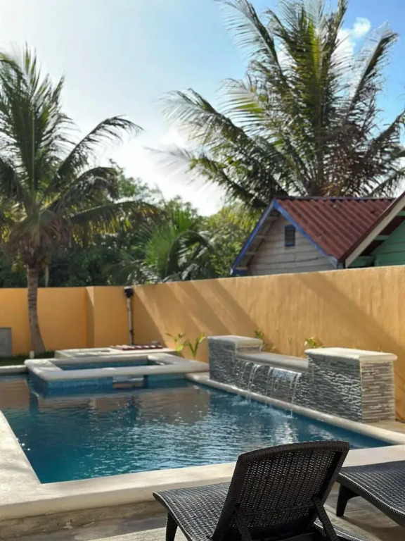 Oneiro Suites