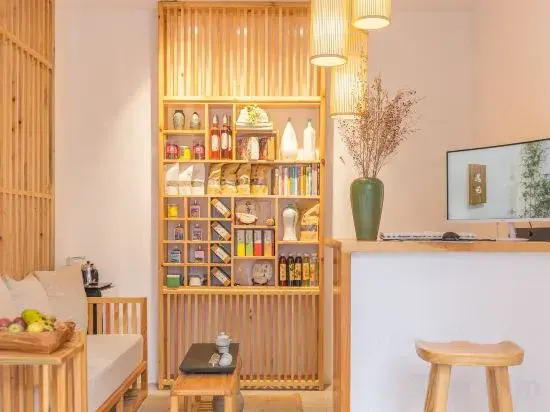 Yiyun Art Hostel