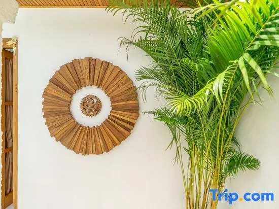 Mirragold - Amazing New 3BR Villa with Huge Pool & Jungle View