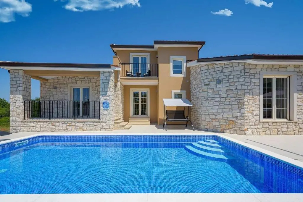 Villa Simic