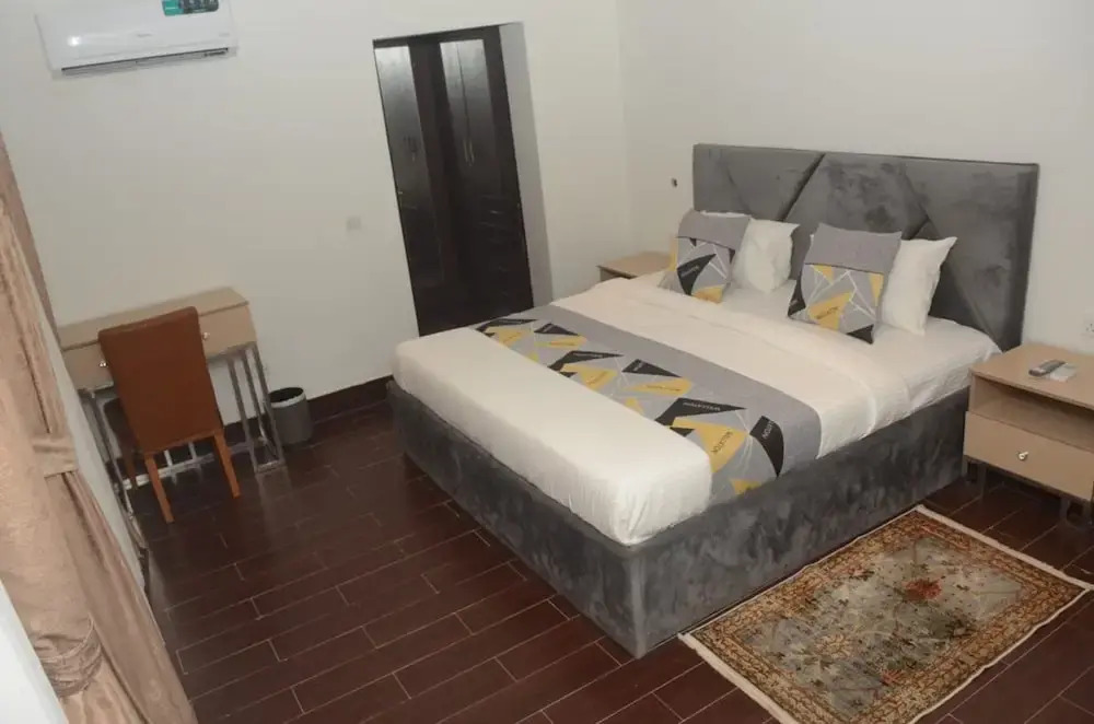 Wellaton Suite