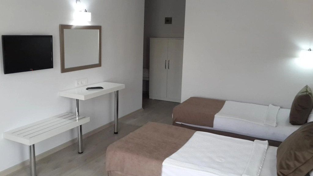 Myra Hotel