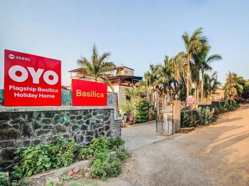 OYO Flagship 36890 Hotel Basilica