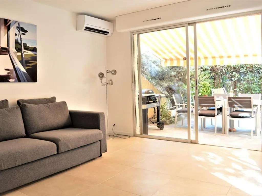 Appartement Cavalaire-sur-Mer, 2 pièces, 4 personnes - FR-1-226B-56