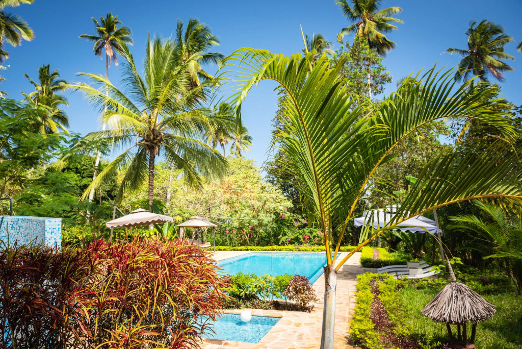 Zanzi Resort Private Paradise