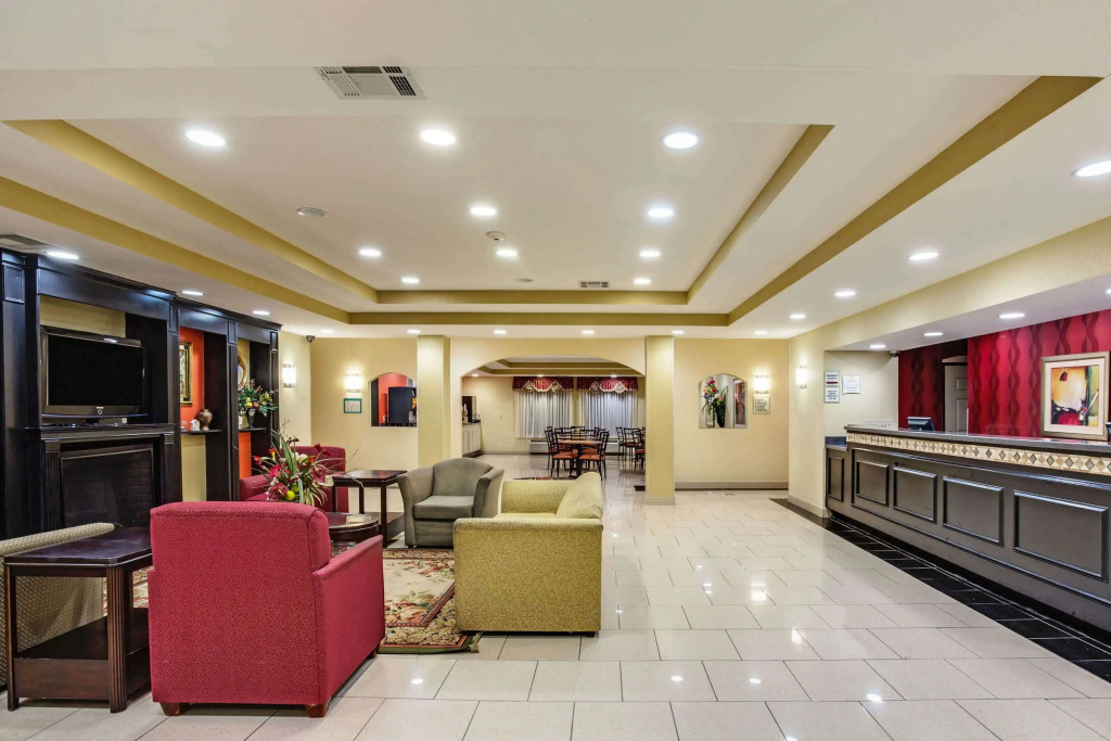 La Quinta by Wyndham Canton MS