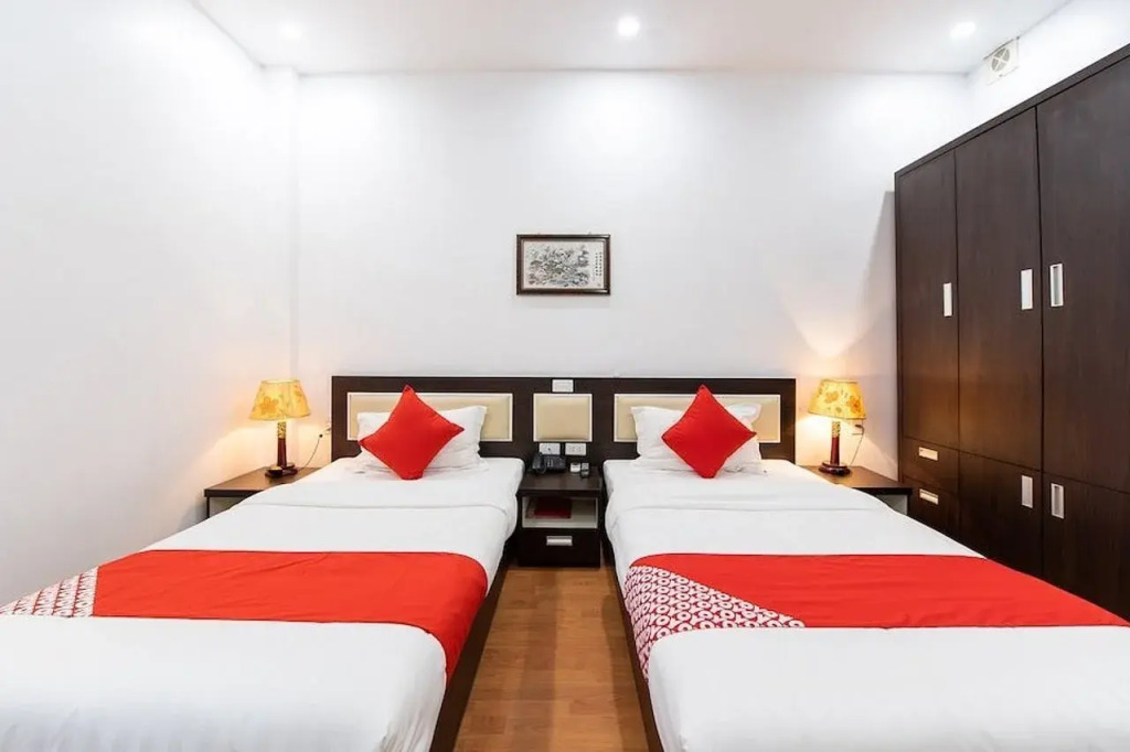 Chariot Hotel by BAY LUXURY