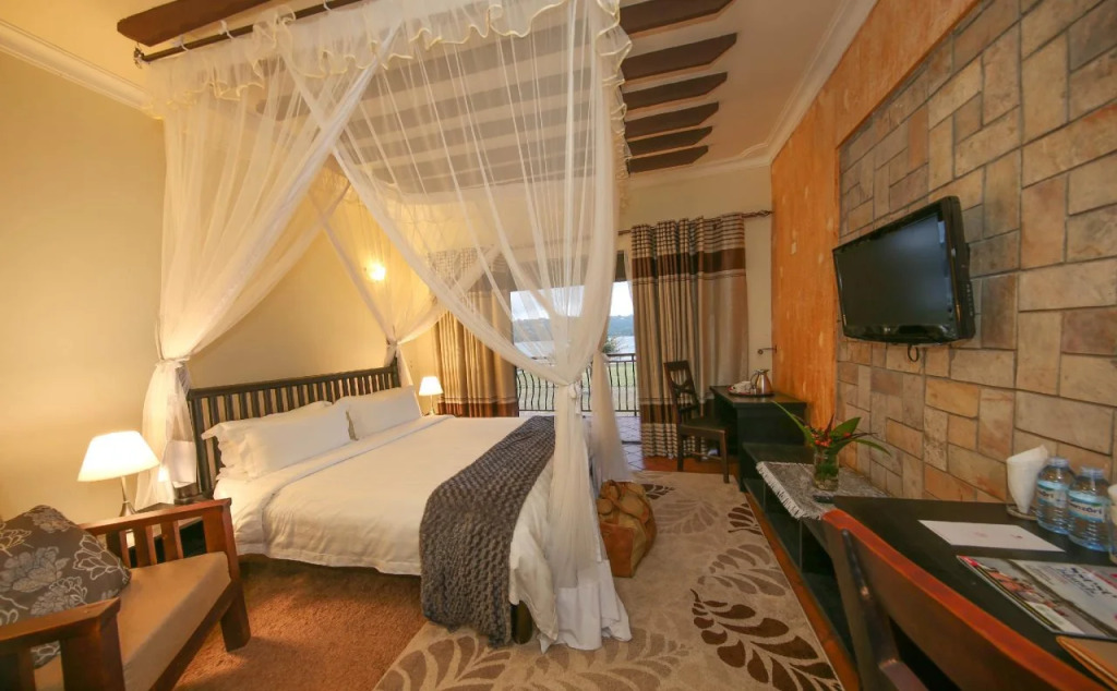 Victoria Forest Resort
