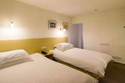 Motel Shanghai Xujiahui Shanghai Stadium Tianyaoqiao Road