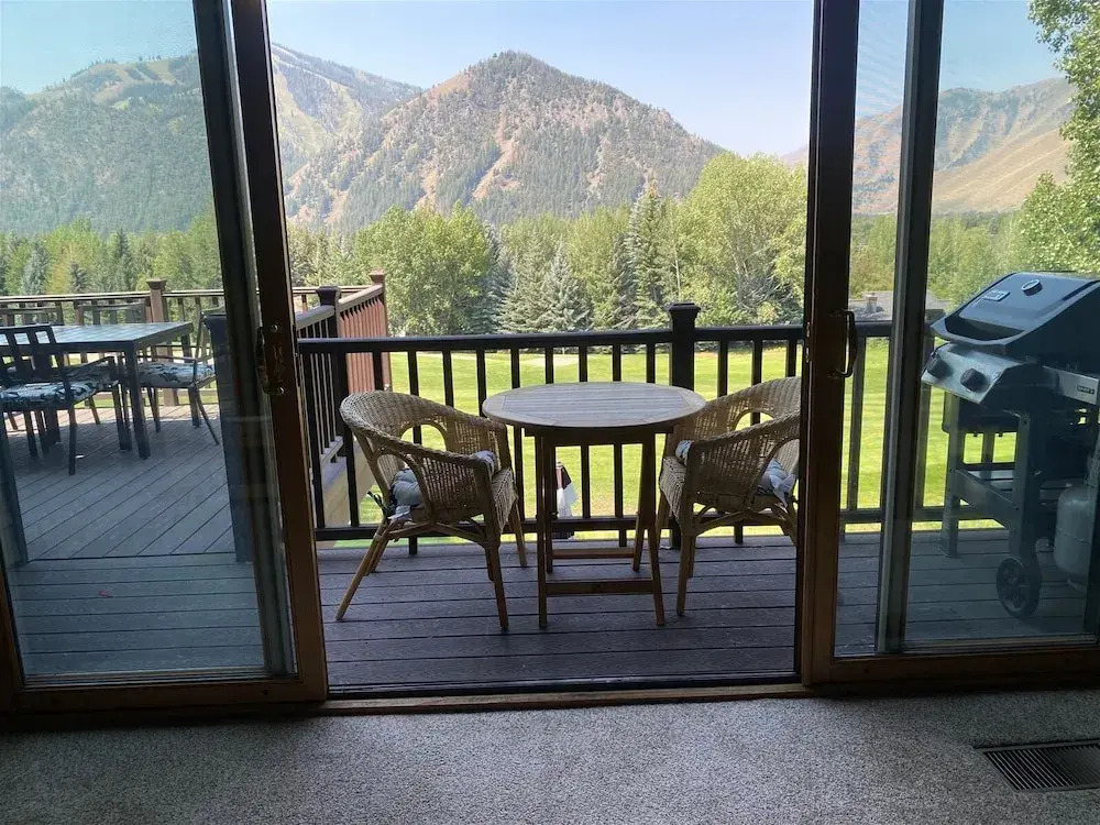 C21 Bigwood - Stunning Baldy Views