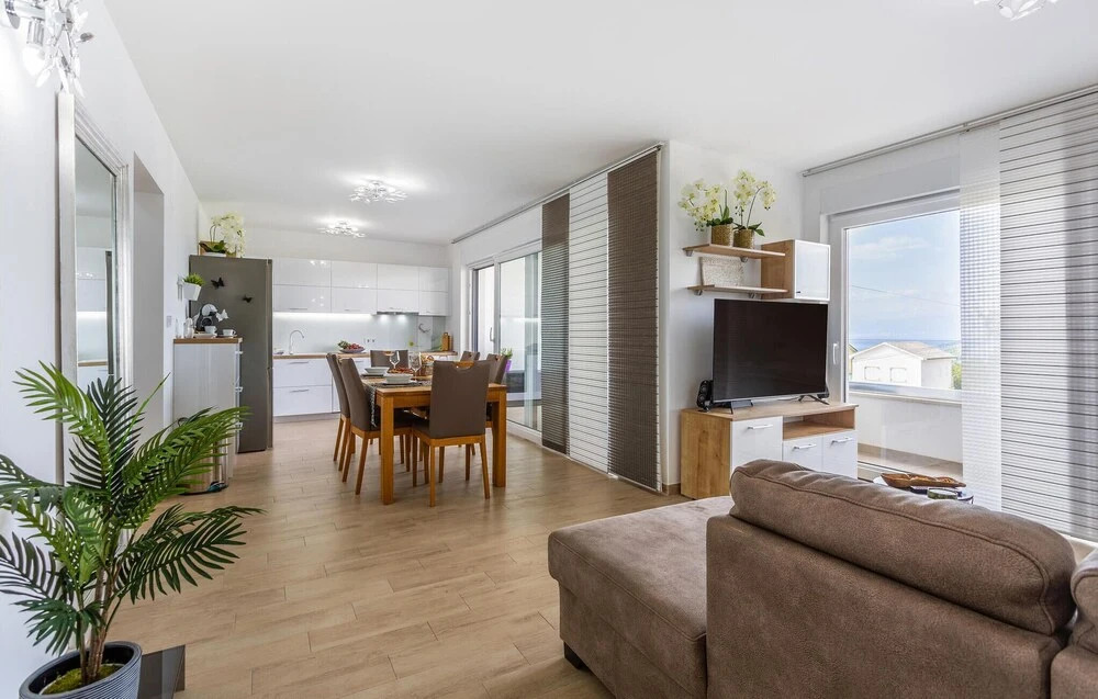 Awesome Apartment in Vantacici With Wifi and 2 Bedrooms