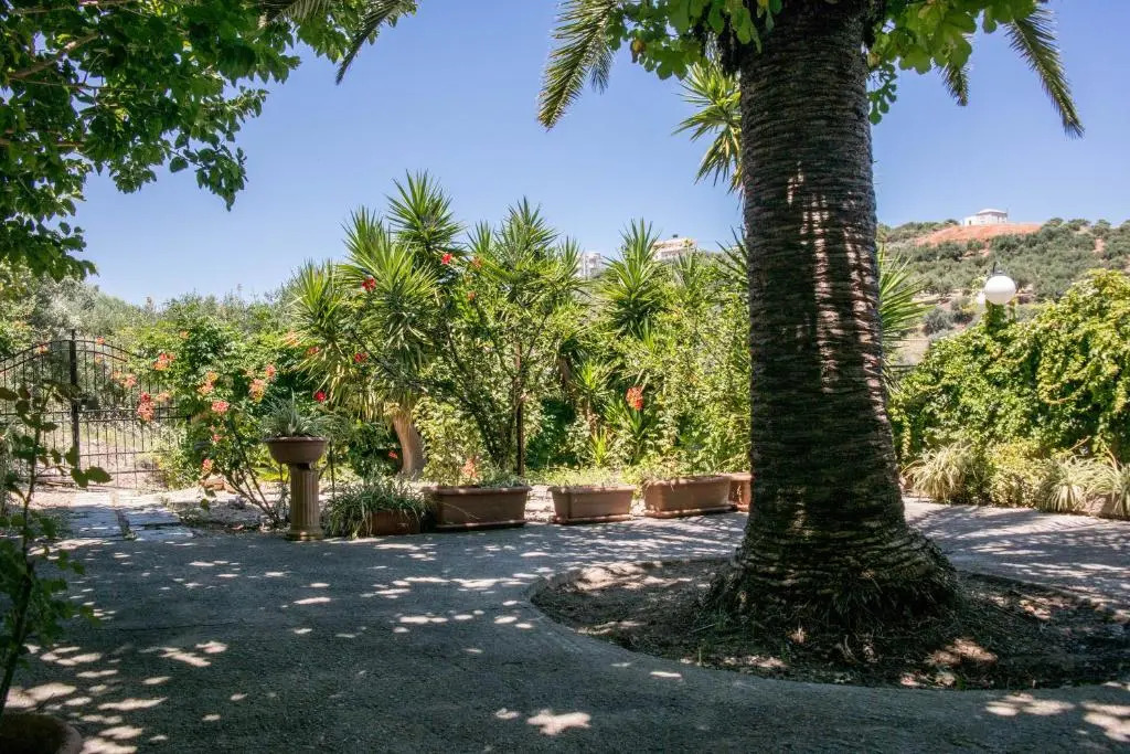 Alexandra Villa Stalos