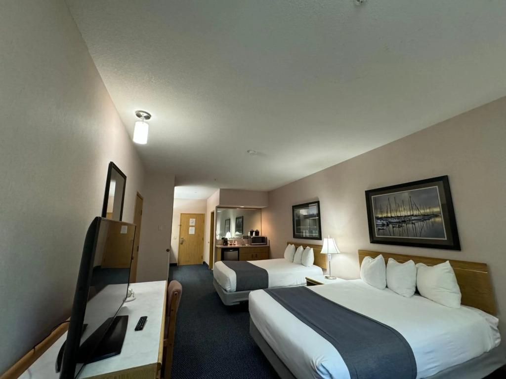 The Tillamook Inn