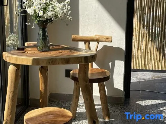 Zhaoqing Chidu Homestay