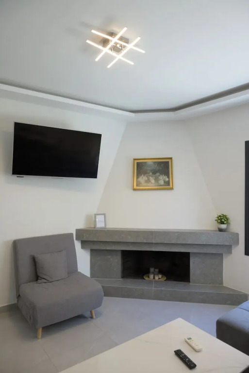 Casa d Irene near airport beach