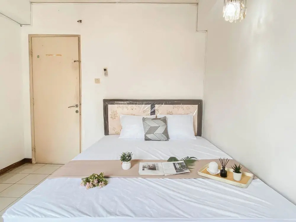Homey 1Br At Taman Semanan Indah Cengkareng Apartment