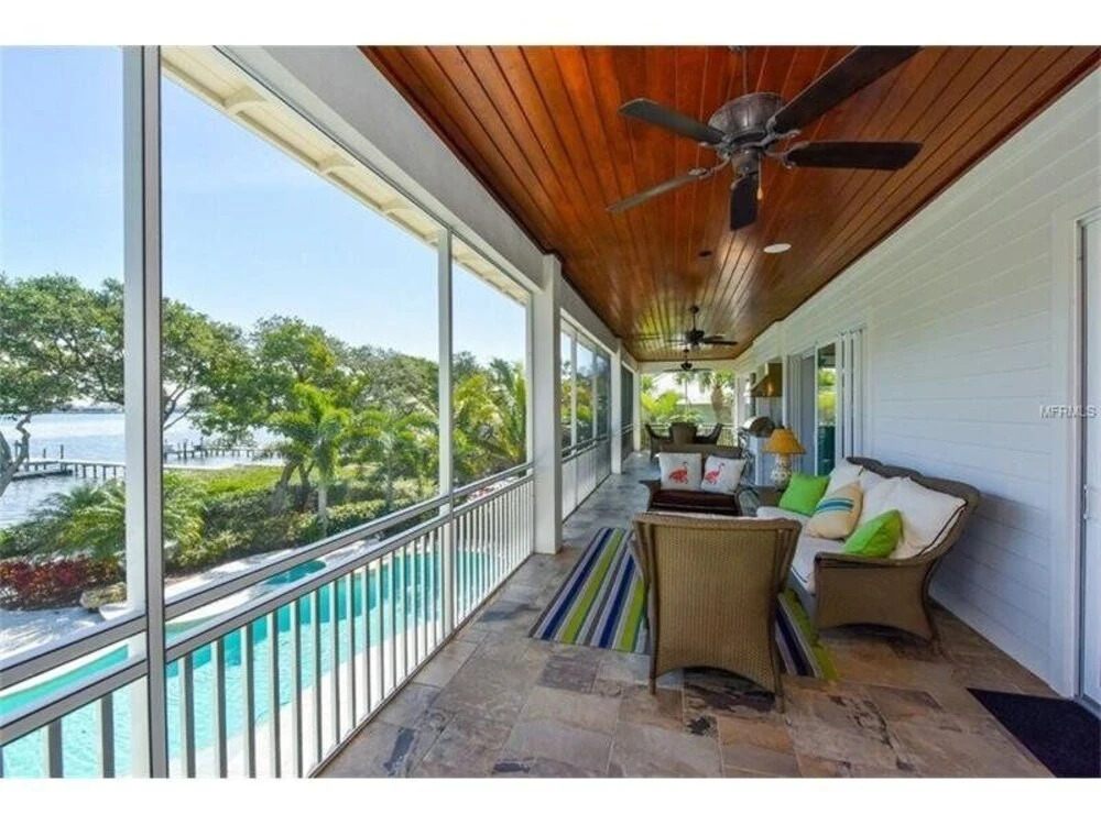 Dockside Darling 3 Bedroom Home