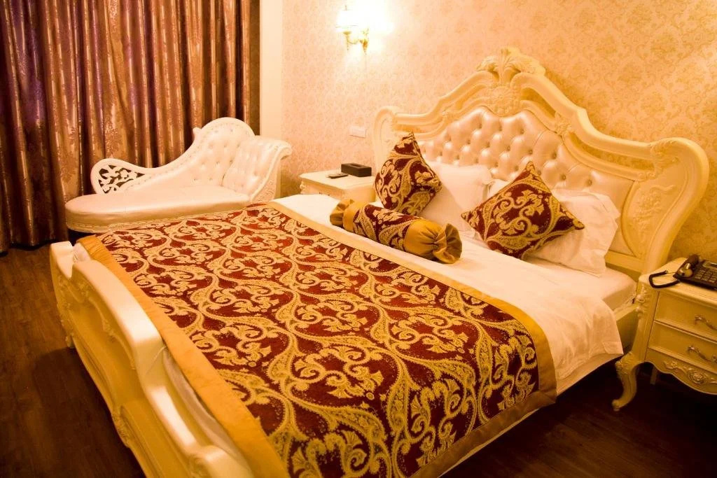 Oasis Hotel