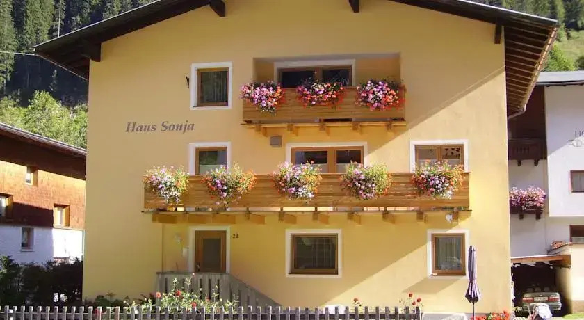 Haus Sonja