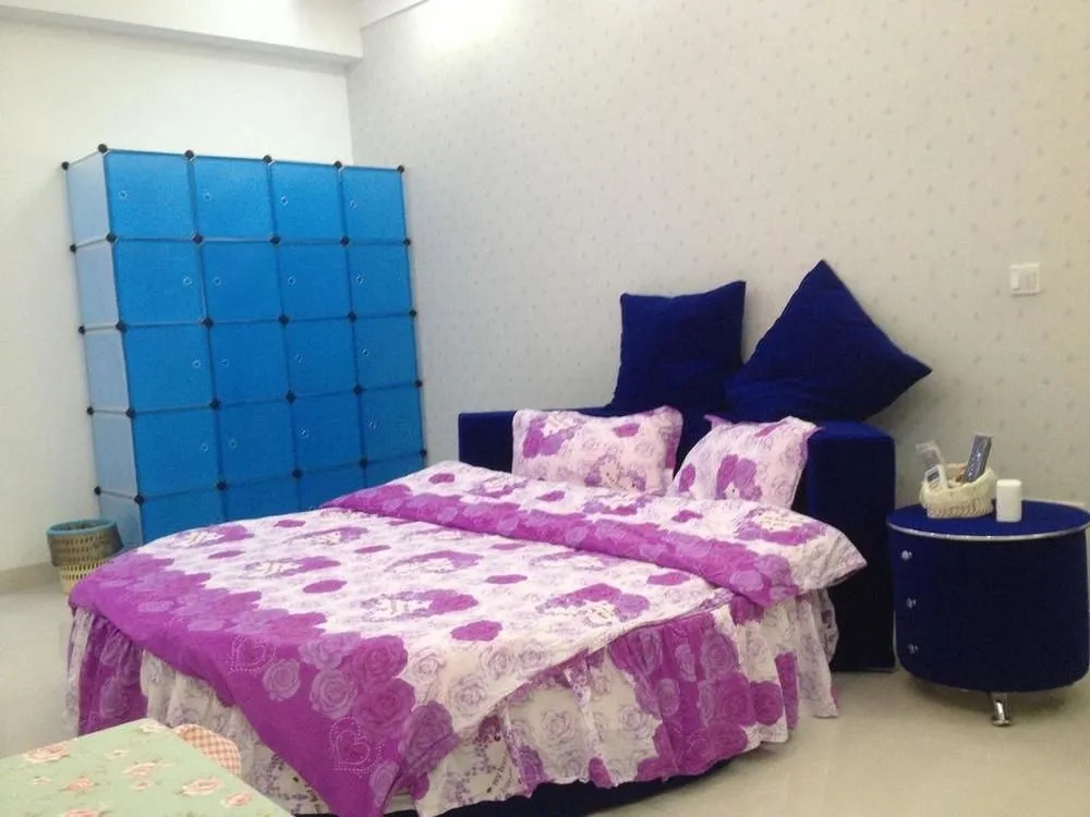 Jiajia Apartment Hotel