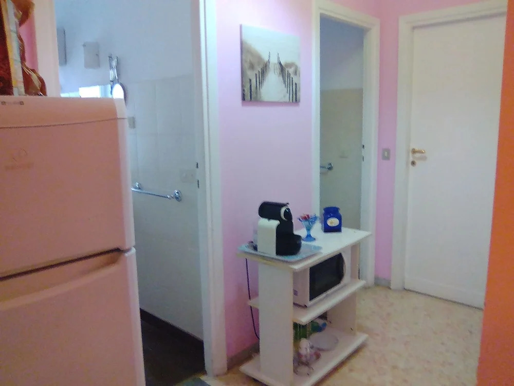 Appartamento via Ugo de Carolis