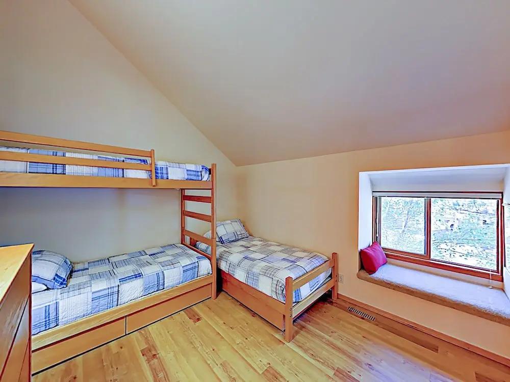 New Listing! Sunny & Wooded Oasis W/ Pool & Bikes 3 Bedroom Condo