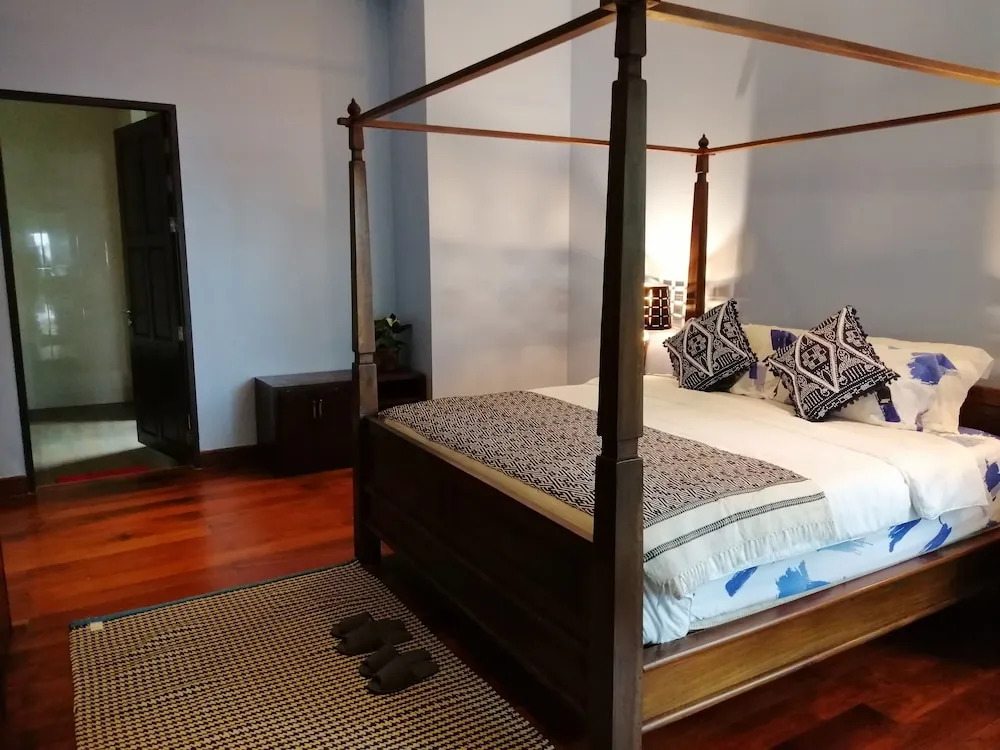 Baan Mook Taley Private Beachfront Villa