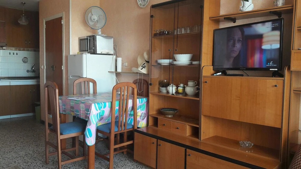 Studio in Salou, With Wonderful sea View and Furnished Terrace - 100 m