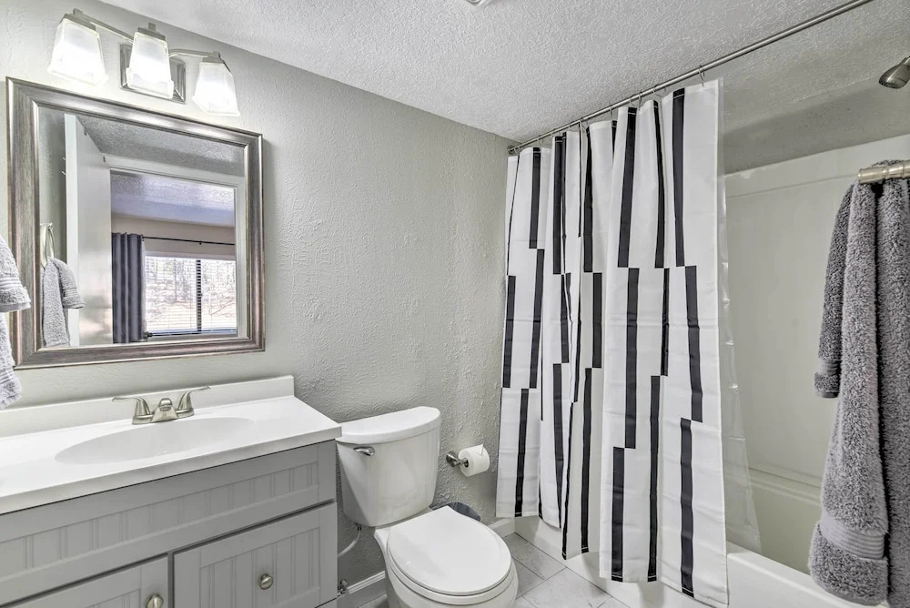 Angel Fire Condo w/ Fireplace < 1 Mi to Ski Resort