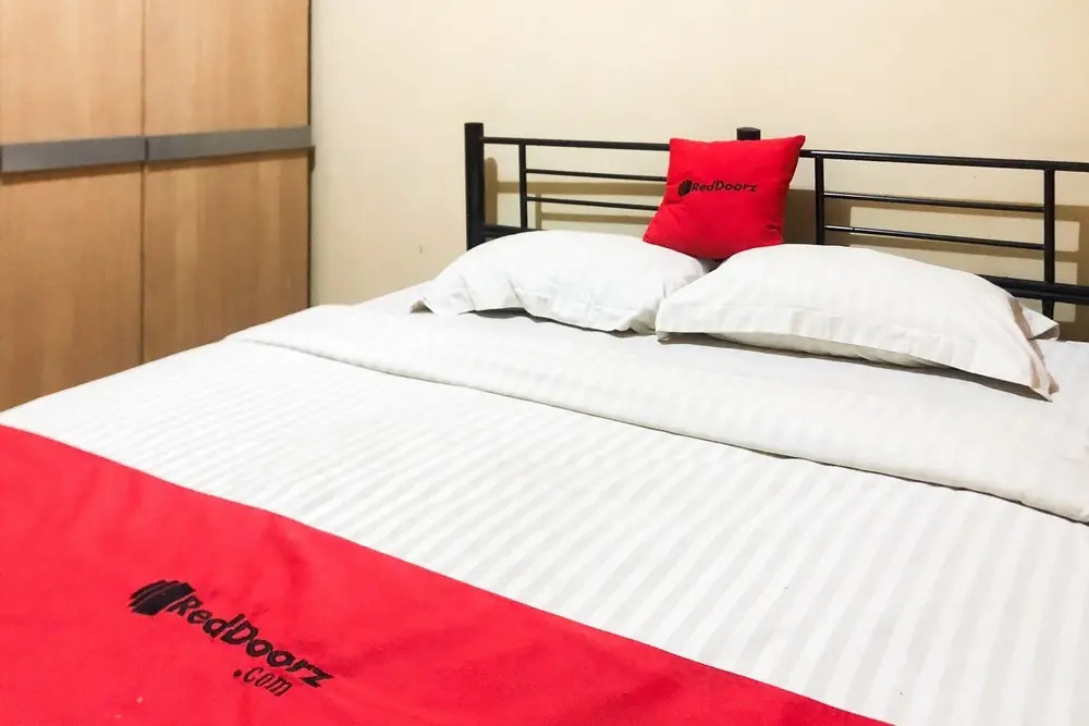 RedDoorz near RS Siloam Karawaci