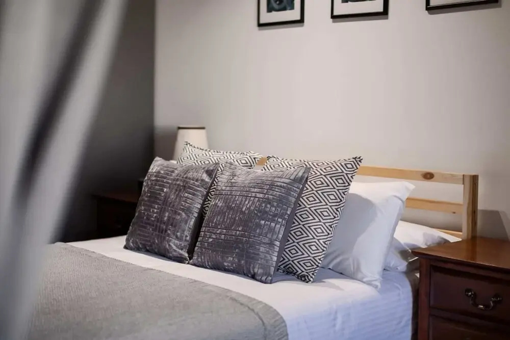 1 Bedroom Apartment in Prahran with Balcony