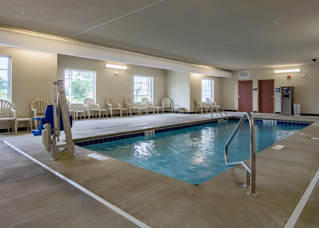 Cobblestone Hotel & Suites - Orrville