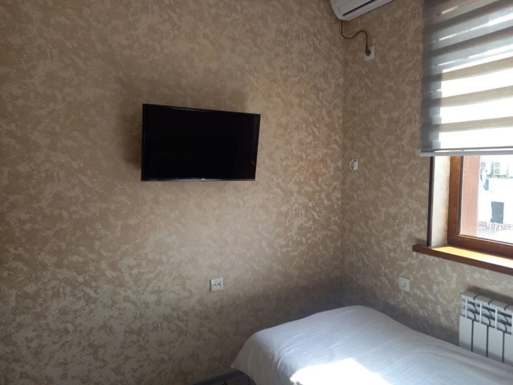 Gold Hotel