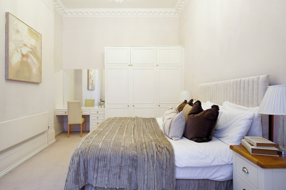 Hertford Flat 3
