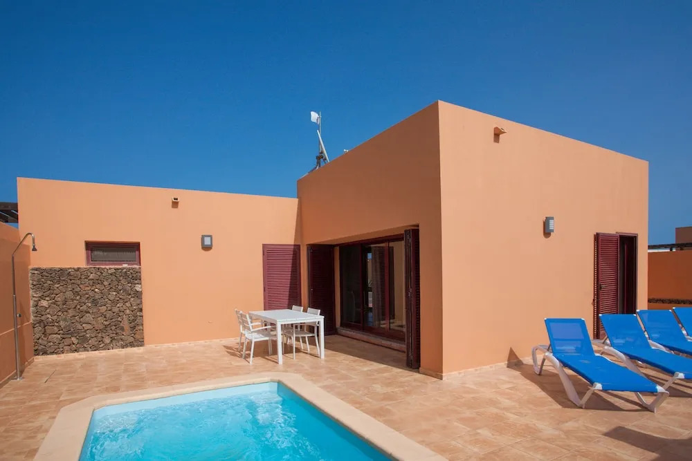 Anahi Homes Corralejo - Villa Brezo 1
