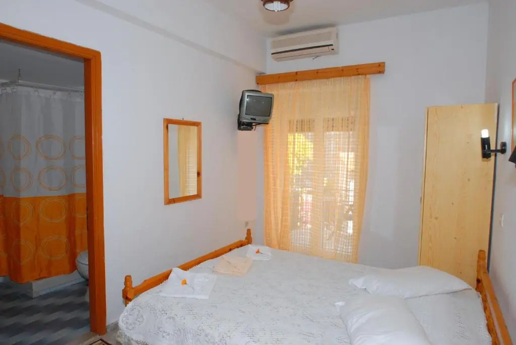 Giorgos House