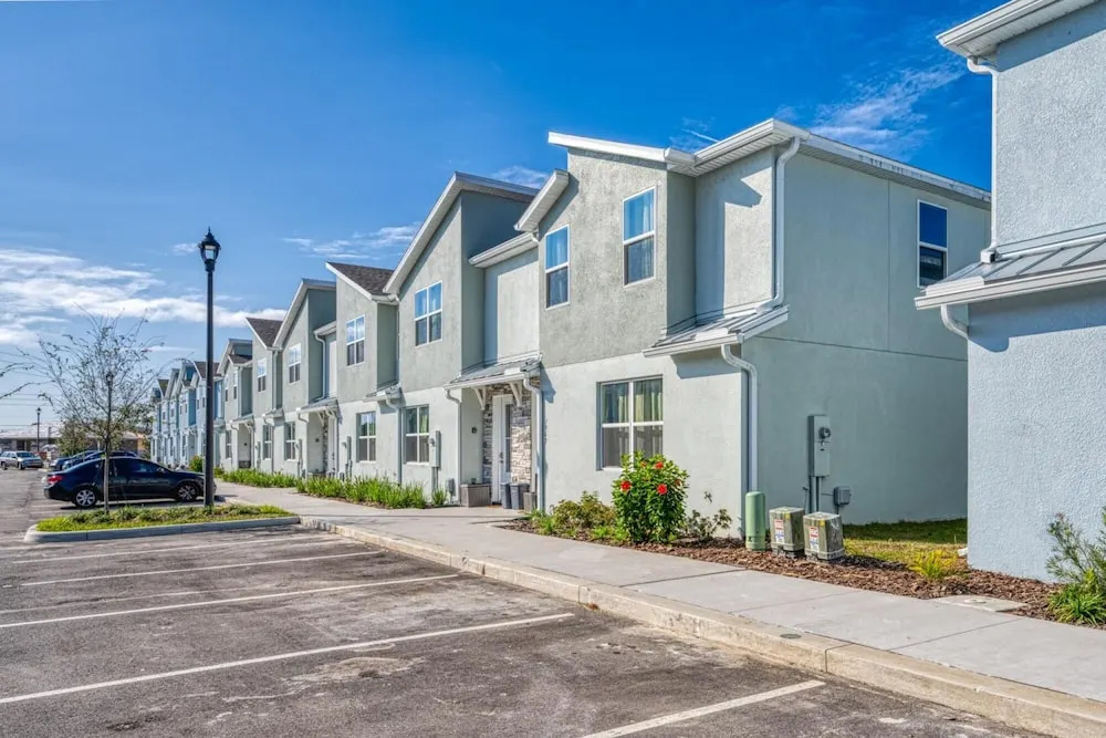 Luxury 5 Bedroom Home 10 Minutes From Disney