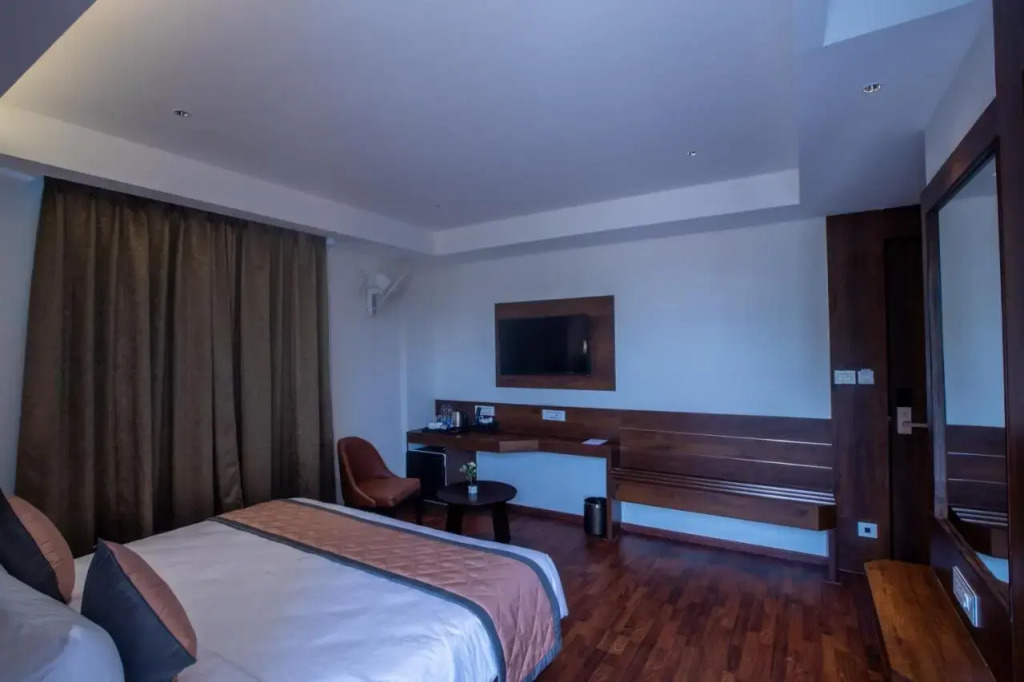 Golden Fortune Inn Hotel